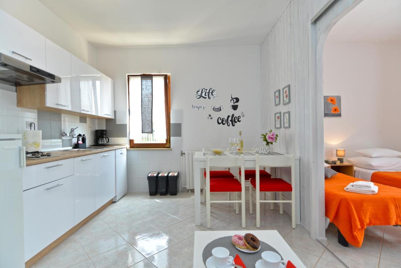 Apartment 1021 Fažana Екстериор снимка