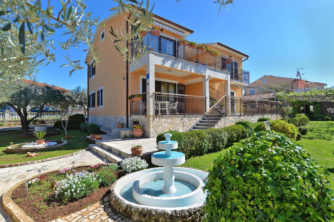 Apartment 1021 Fažana Екстериор снимка